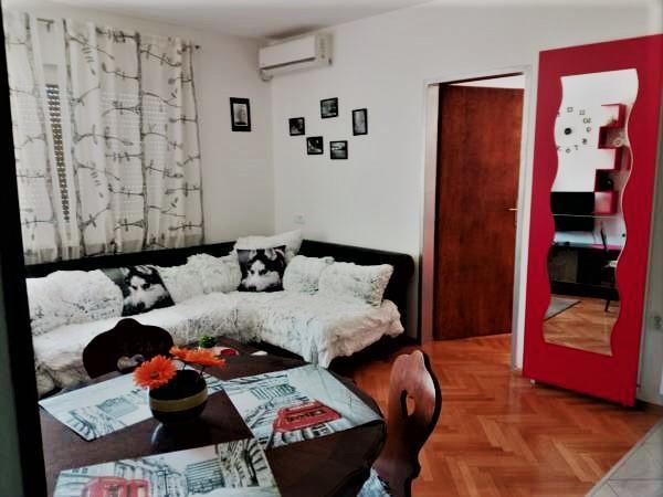 Apartment Tea Cetinje Kültér fotó